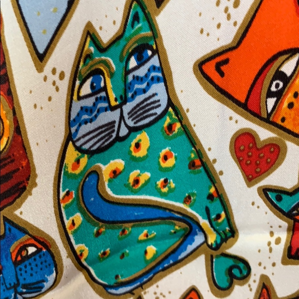 Silk scarf - Picture 6 of 6